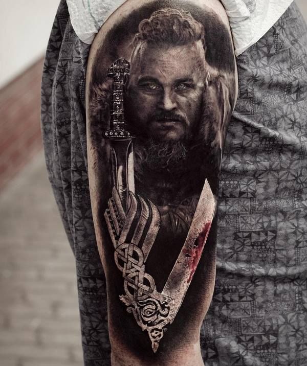 Tatuagem masculina no braço
