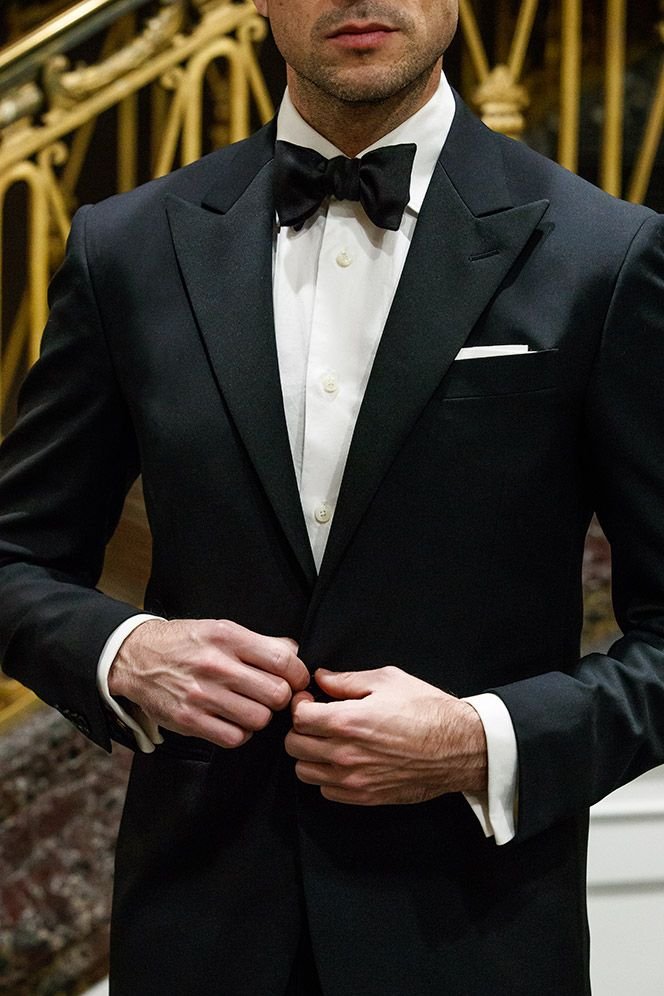 Como se Vestir para um Casamento: Sugestões para Convidados Homens